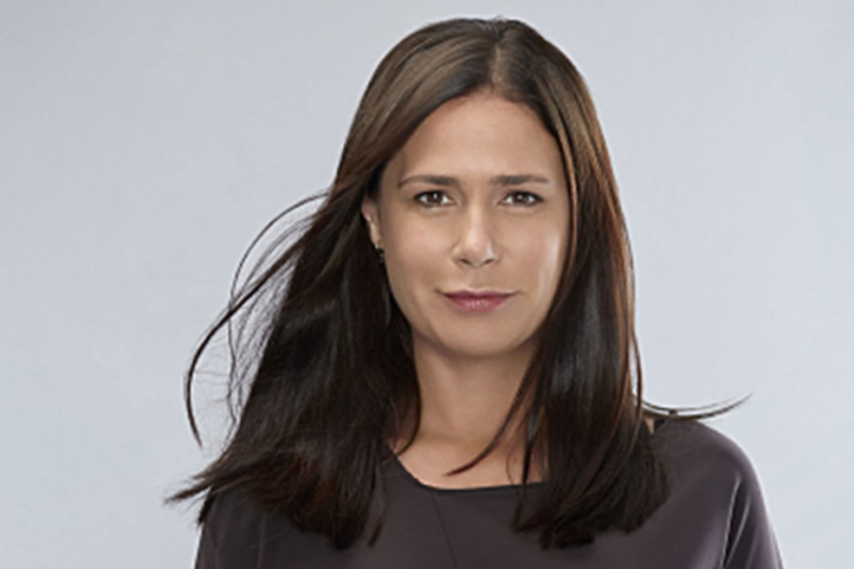 maura tierney net worth